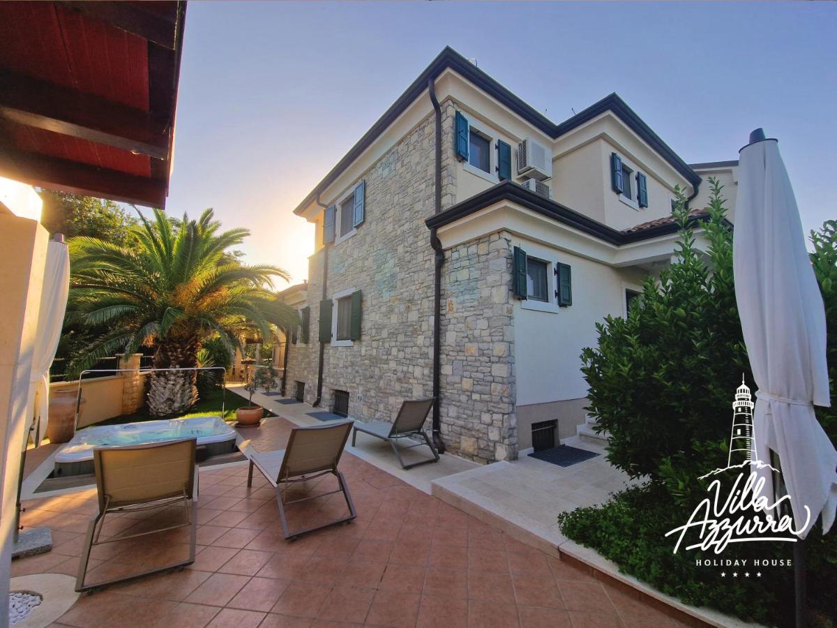 Villa Azzurra Basanija Exterior photo