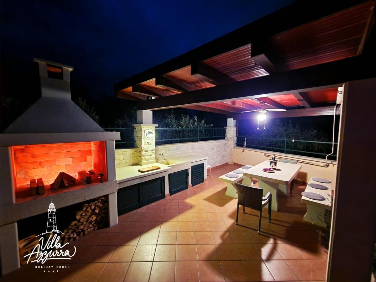 Villa Azzurra Basanija Exterior photo